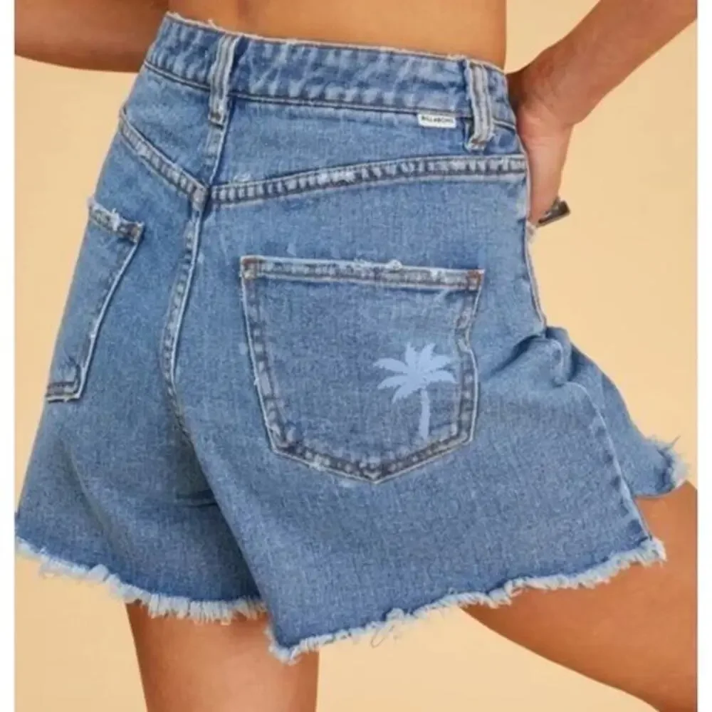 Billabong x The‎ Salty Blonde So Vibey Denim Shorts